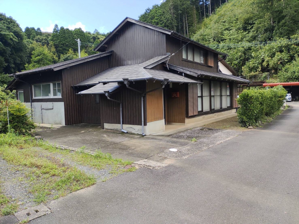 Maison à Saga