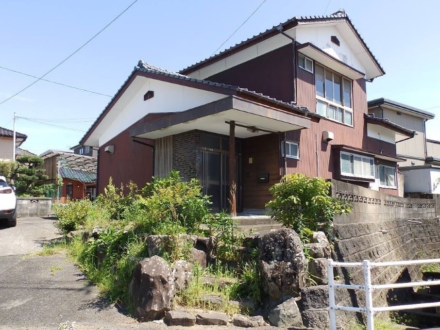 Maison à Saga