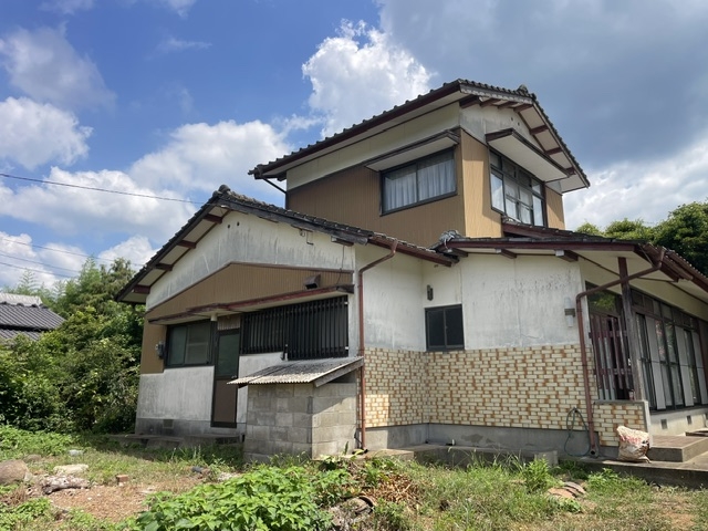 House in Saga