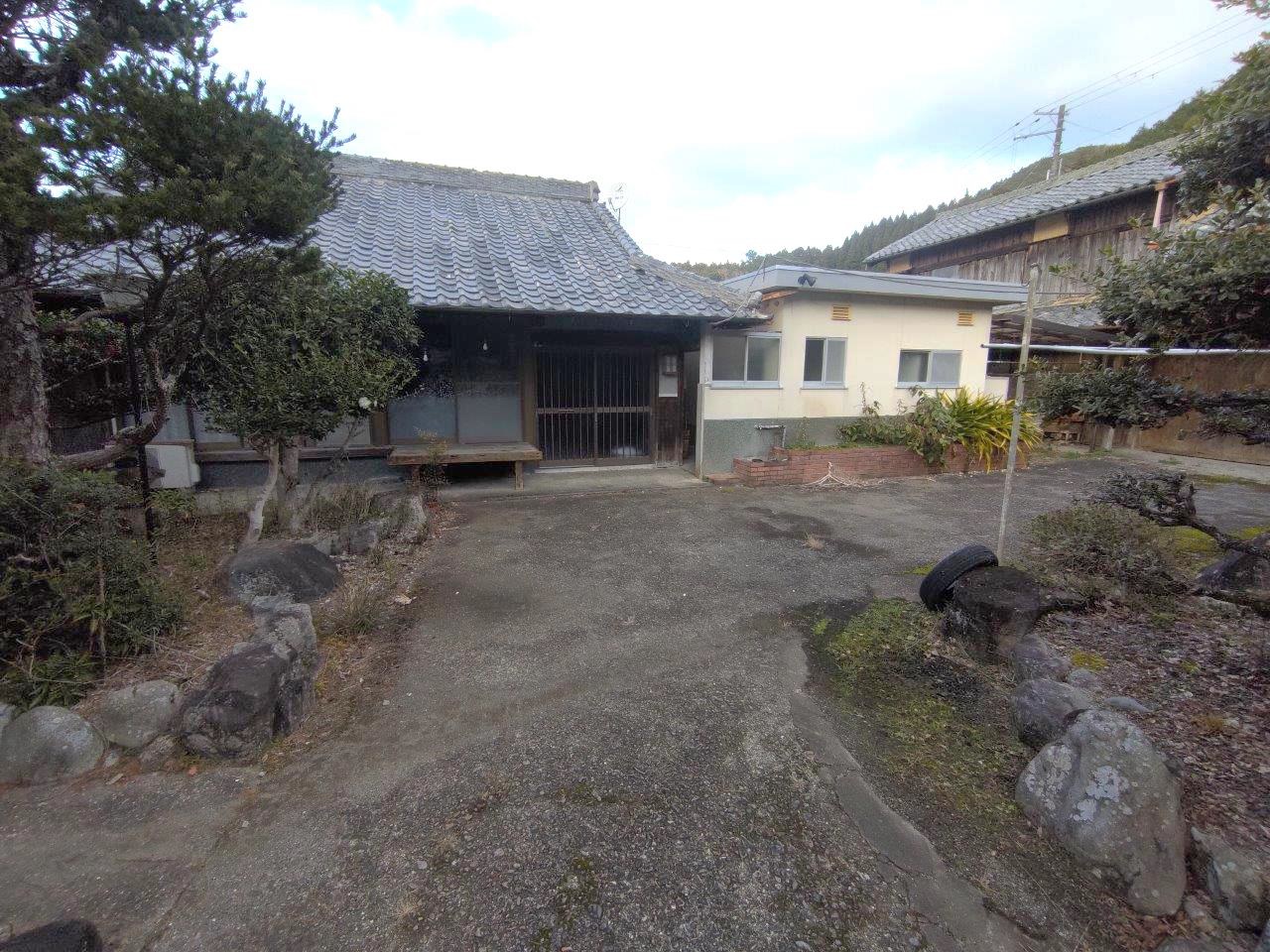 Maison à Wakayama · 69 m²