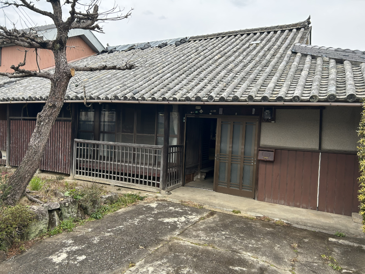 Maison — Wakayama