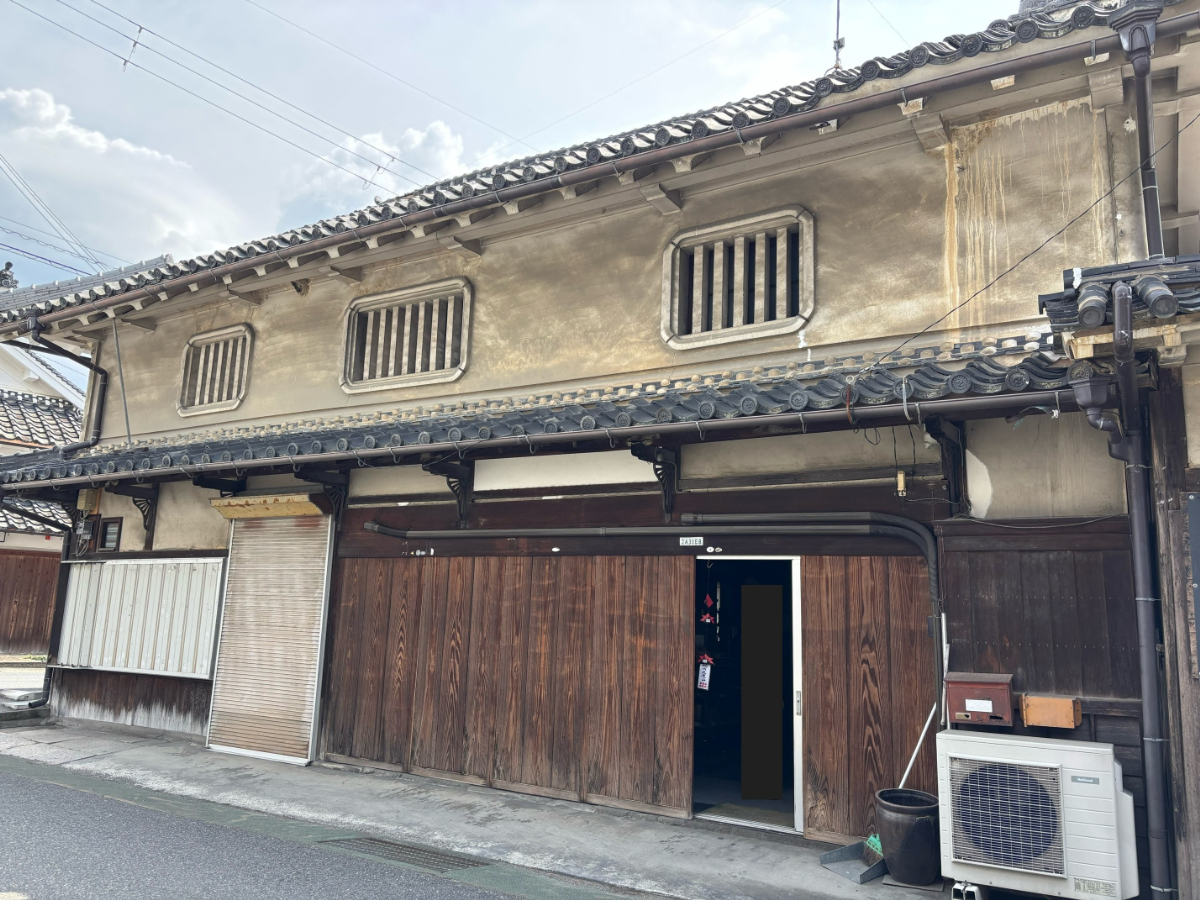 Maison — Wakayama