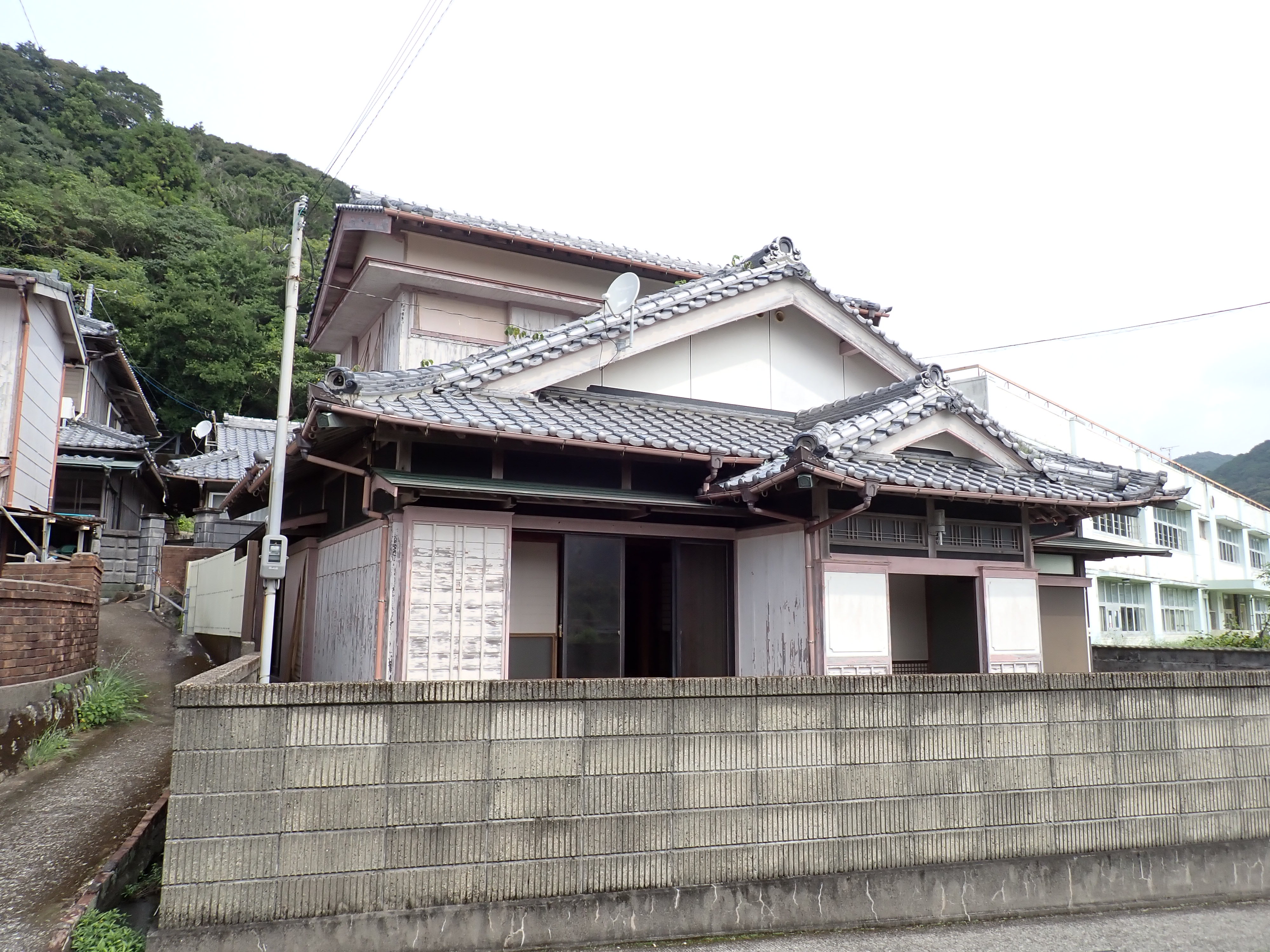 Maison — Wakayama