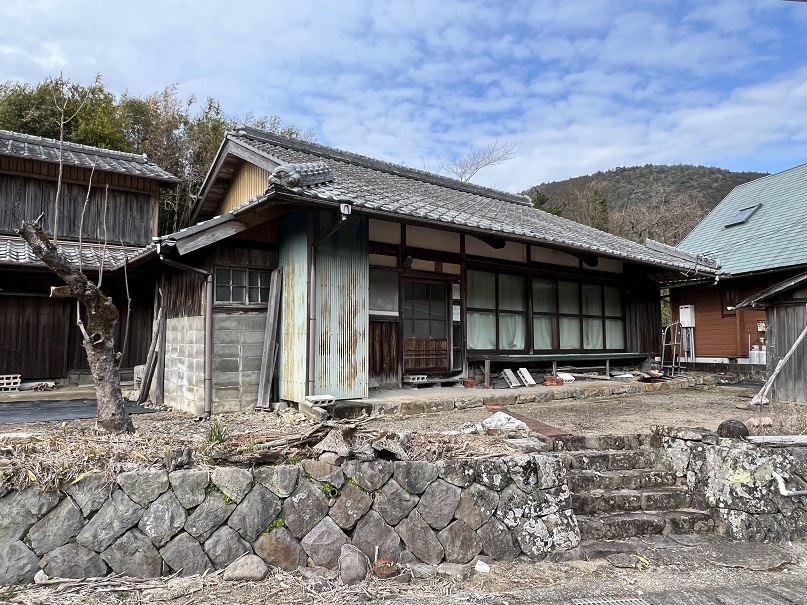 Maison — Wakayama