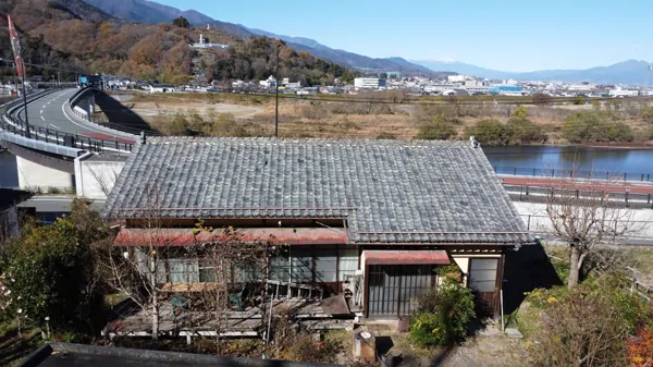 Maison à Yamanashi · 58 m²