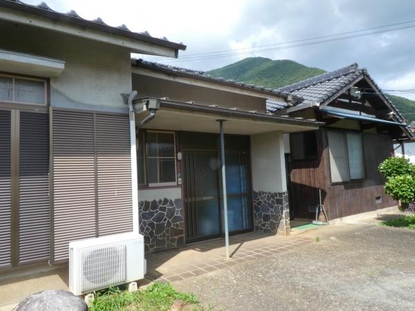 Maison à Ehime