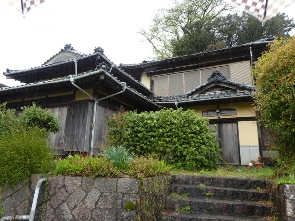 Maison à Ehime