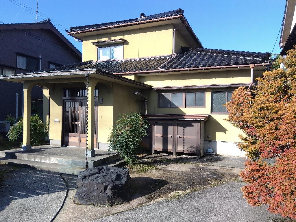 Maison à Oyabe, Toyama