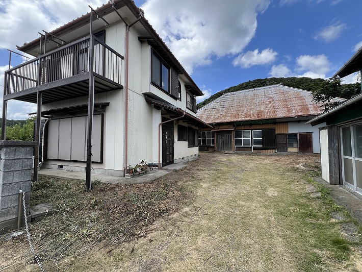 Maison — Chiba