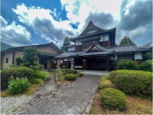 Maison à Fukui