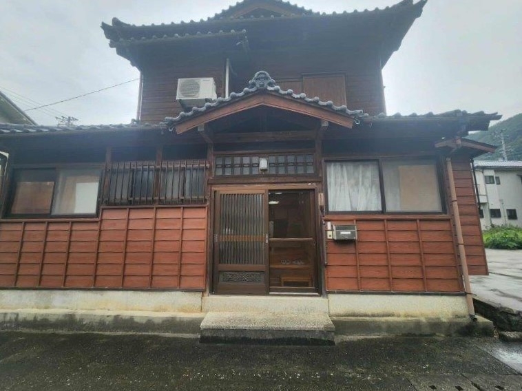 Maison à Ehime