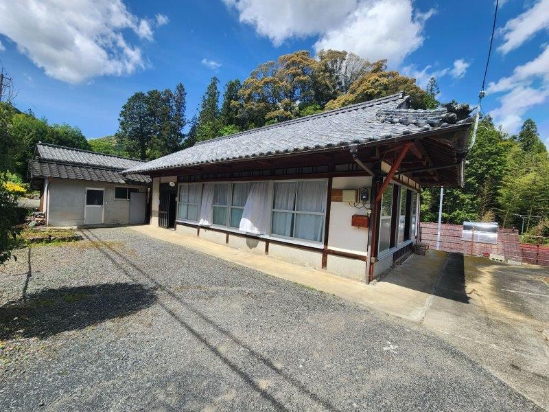 Maison à Ehime