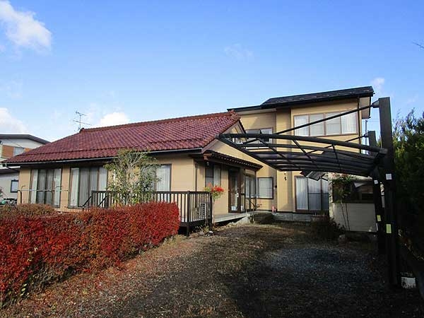 Maison à Ōshū, Iwate