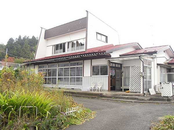 Maison à Ōshū, Iwate