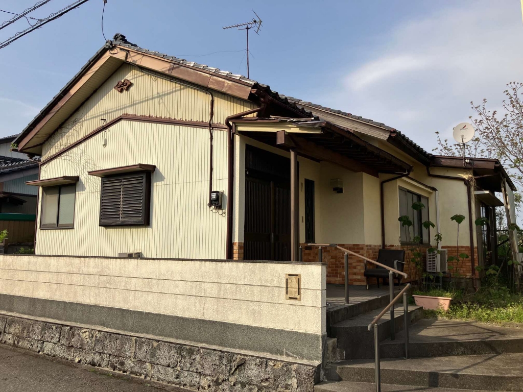 Maison à Toyama · 81 m²