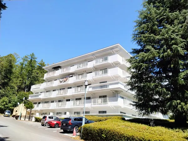 Appartement à Yamanashi · 59 m²