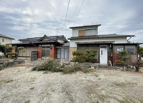 Maison à Saga