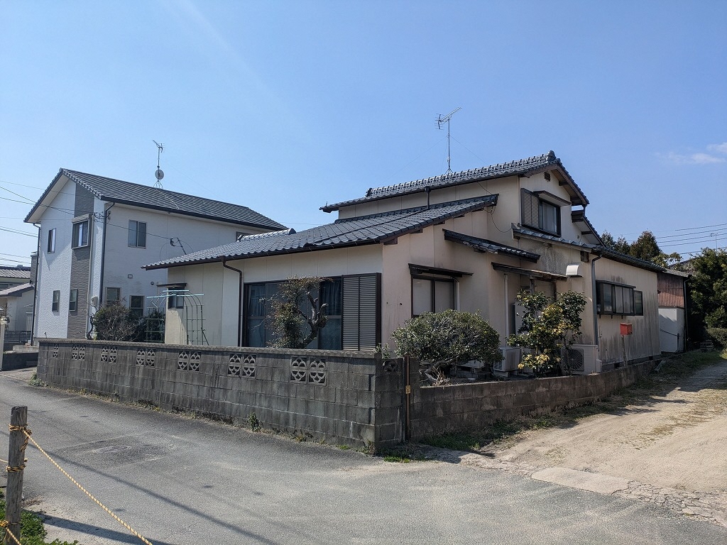 Maison à Saga
