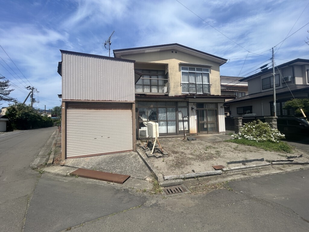 Maison à Akita · 150 m²